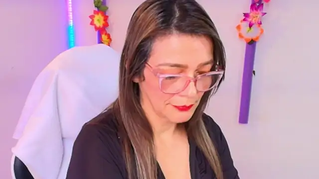 Carol_Miss2 现场XXX聊天