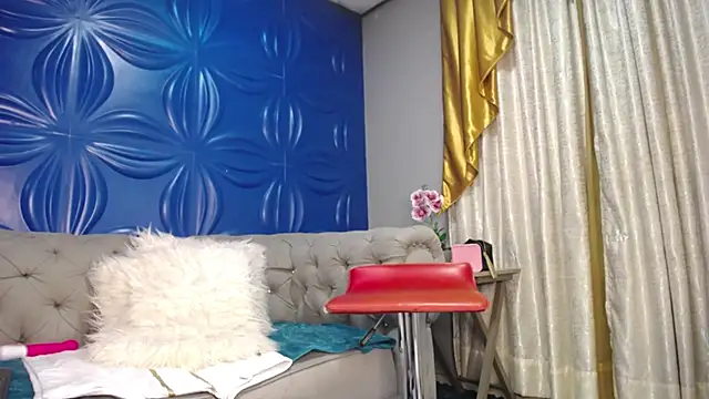 JolieDuvalle Webcam Show