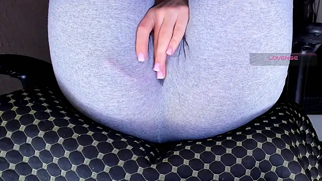 Cameltoe_squirt_inPants – Live XXX-chat