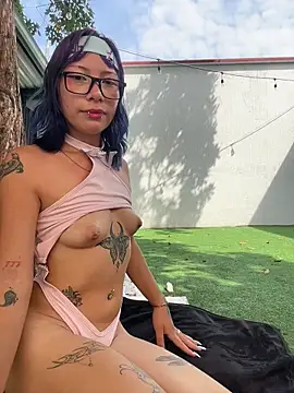 Namii_cute – Naživo XXX chat