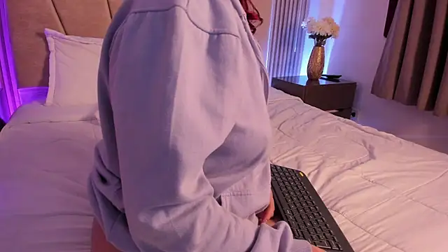 Chat XXX en directo de Victoria_Beaumont