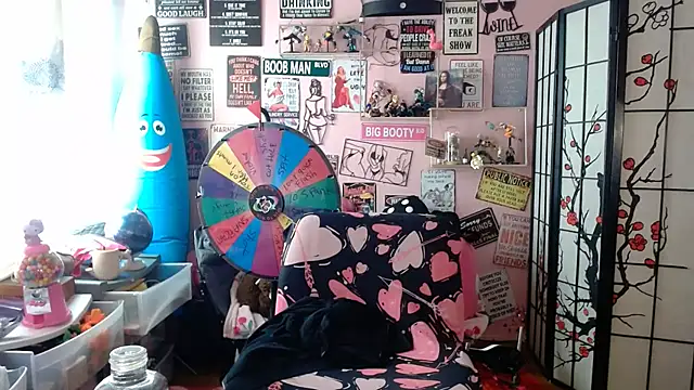 latinacubana élő XXX-chatje