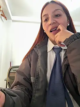 Emily-7_ – Live XXX-chat