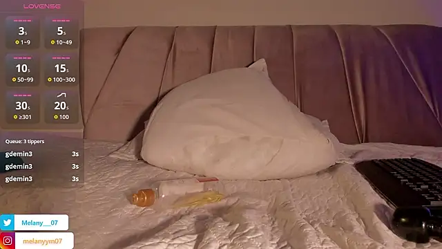 Онлайн чат XXX Melany__08