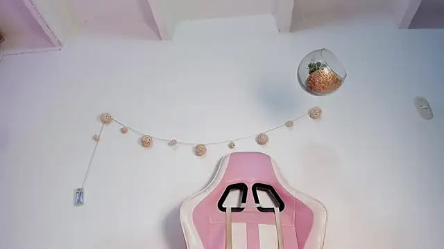 violet_77711's Live XXX Chat