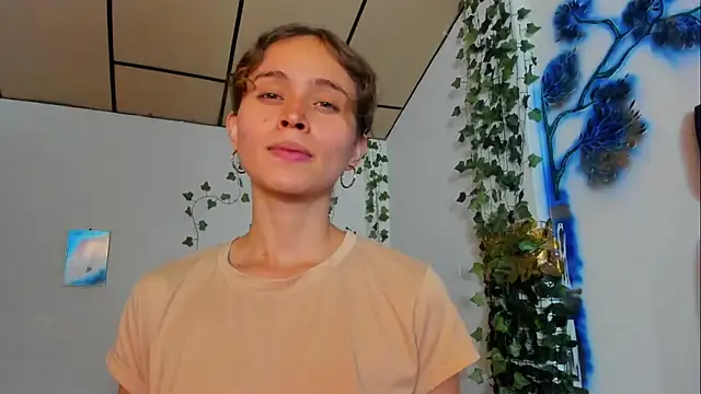 fulfill_fantasies1のライブXXXチャット