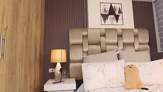 XXMILE élő XXX-chatje