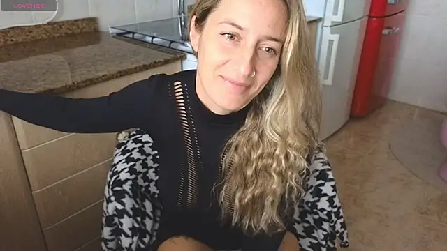 Lunamix Chat XXX live