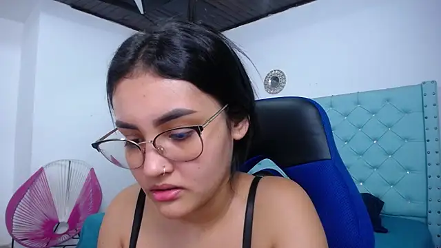 kathe-mills235: απευθείας συνομιλία ΧΧΧ