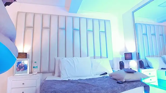 aandreaperez Chat XXX live