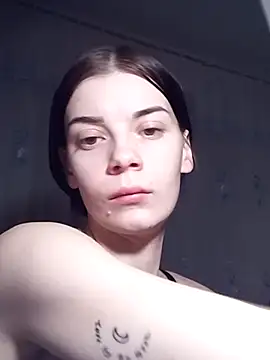 JhonSHelBy7LuNa – Kamerová šou