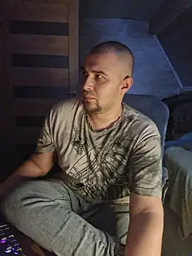 Chat XXX en directo de Foxyshaved