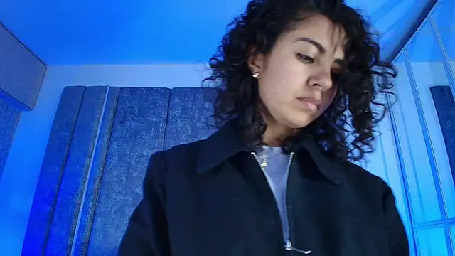 Amareto_ élő XXX-chatje