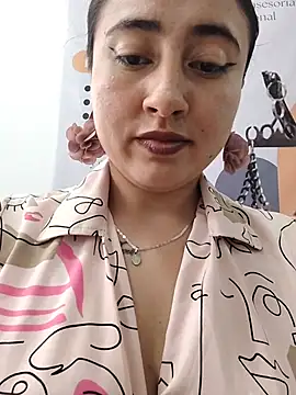 _Sarah-Office1 Live XXX-chat