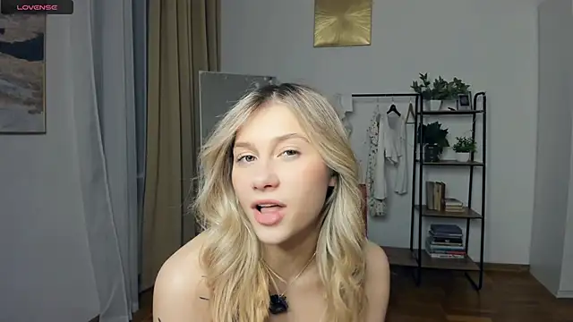 FaaBinaa's Webcam Show