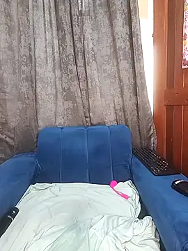 ChoklitBerryXX's Live XXX Chat