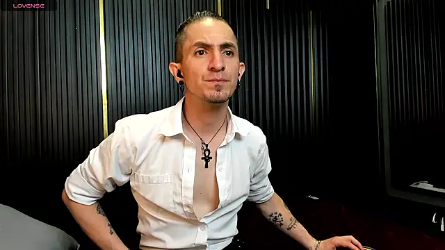 Show de KarloStrom na webcam