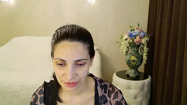 LovelyBeatrice's Live XXX Chat