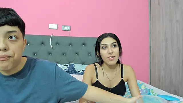 Chat +18 de ariloe_quintero ao vivo