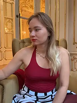 Weettyy: вебкам-шоу