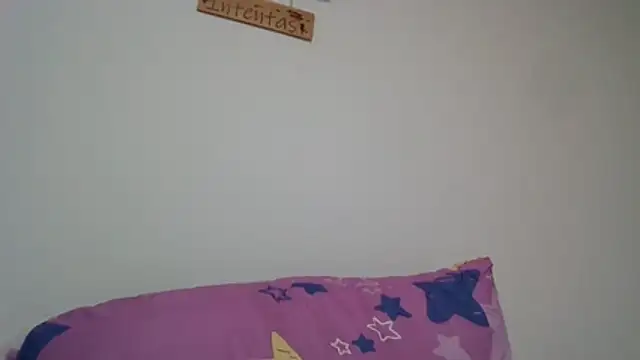 squirtlatinx live XXX chat