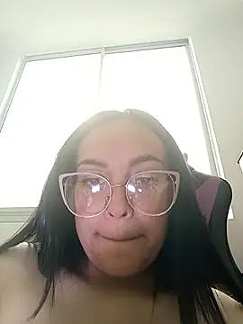 عرض كام MiaStarts