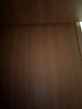 stropinela23 即時 XXX 聊天