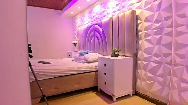 smiling_angeel Live XXX-Chat