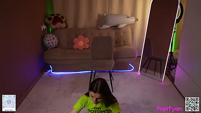 popityan1 élő XXX-chatje