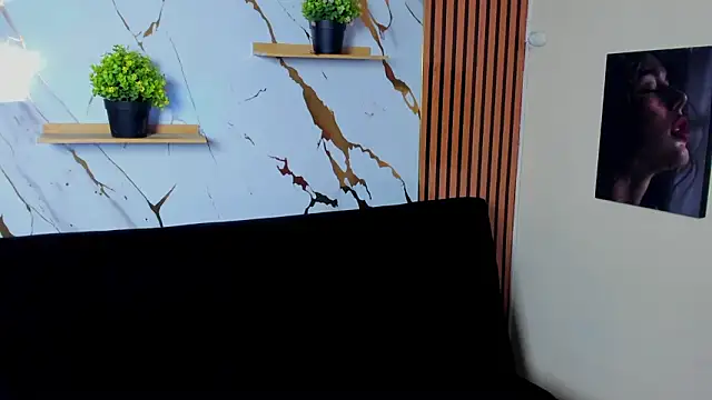 Sally_Black élő XXX-chatje