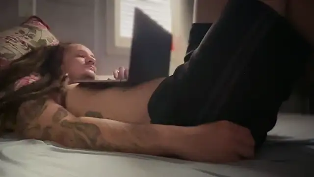 jjjmlz Pertunjukan Webcam