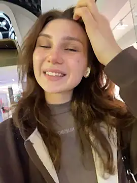 QuitieLia Webcam Show