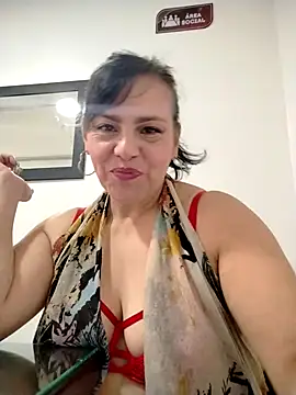 Natasha_miilf লাইভ XXX চ্যাট