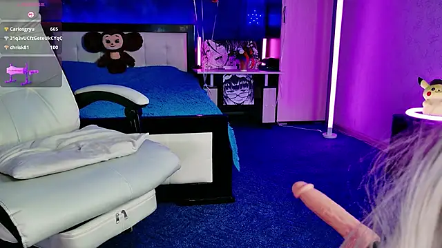 NaomiHita Show in webcam