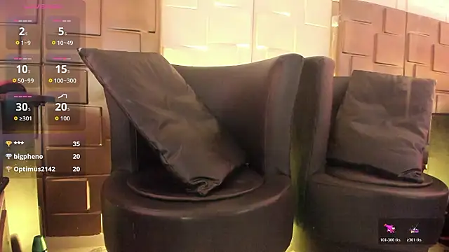 NaomyRivera Chat XXX live