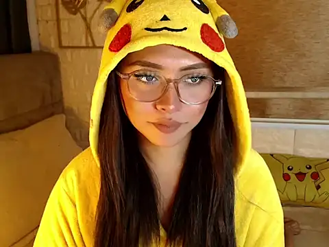 yourdevilsweettsx 即時 XXX 聊天