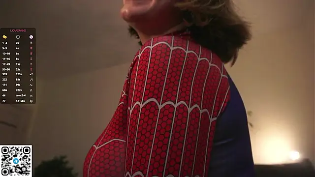 RoxannaCarver: онлайн-секс-чат