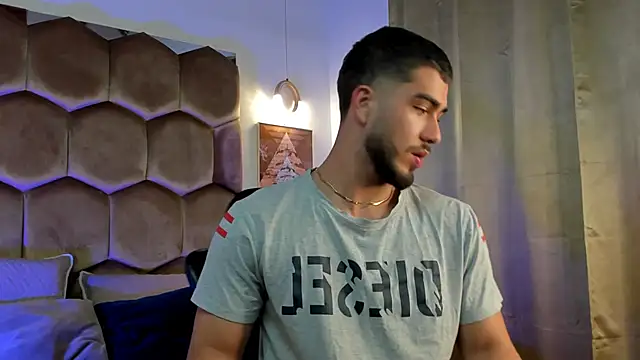 دردشة Franco_banderas الجنسية المباشرة