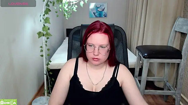 kuri_u's Live XXX Chat