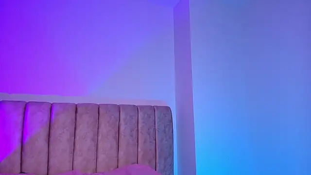 agath_69's Live XXX Chat