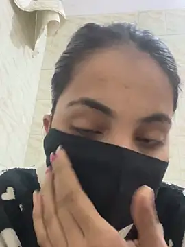 Sandhya_77 网络视讯表演