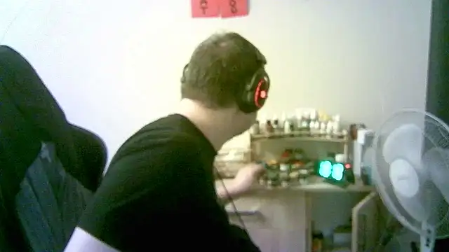 SirAbuser Live XXX Chat