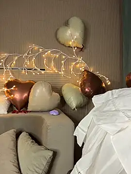 Chat XXX ao vivo de PollyVinice