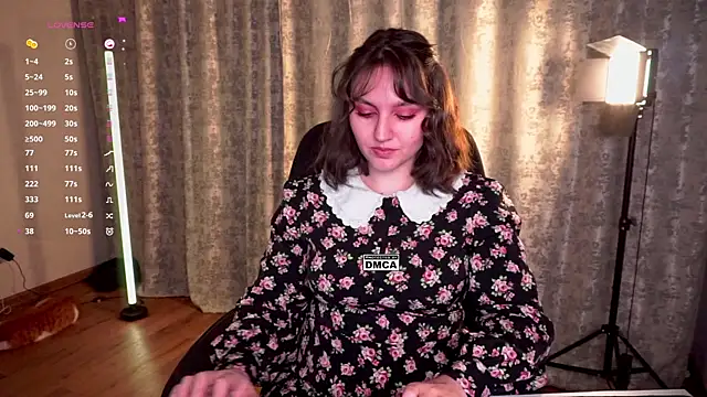 Hoot_owl_cb Chat XXX in diretta