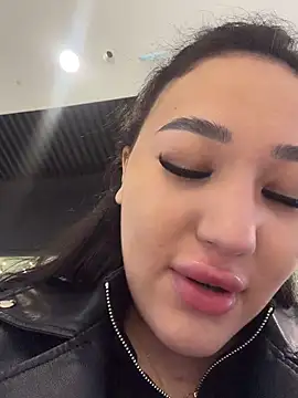 Chatroom XXX en direct de Angels_Sharee