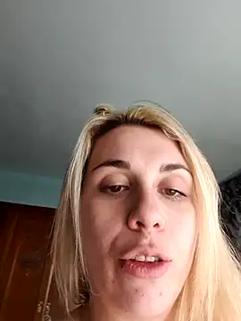 eskarlata255: вебкам-шоу