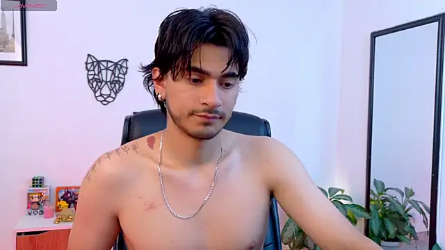 Chat +18 de Elian_savoy ao vivo