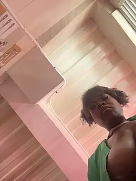 Chat XXX en directo de karinacortes