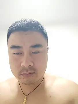 guozuo 在線直播表演