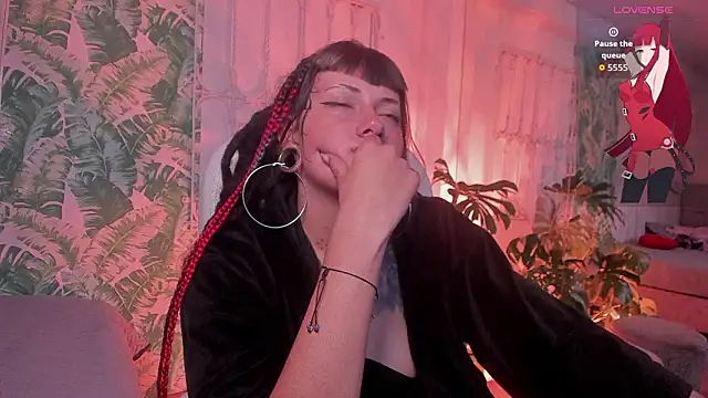 Czat XXX na żywo – _sharlotte777